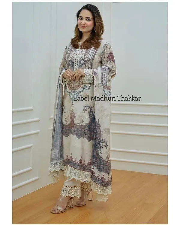 Featuring_Ivory_Indian_Suit_which_is_beautifully_decorated_with_digital_prints